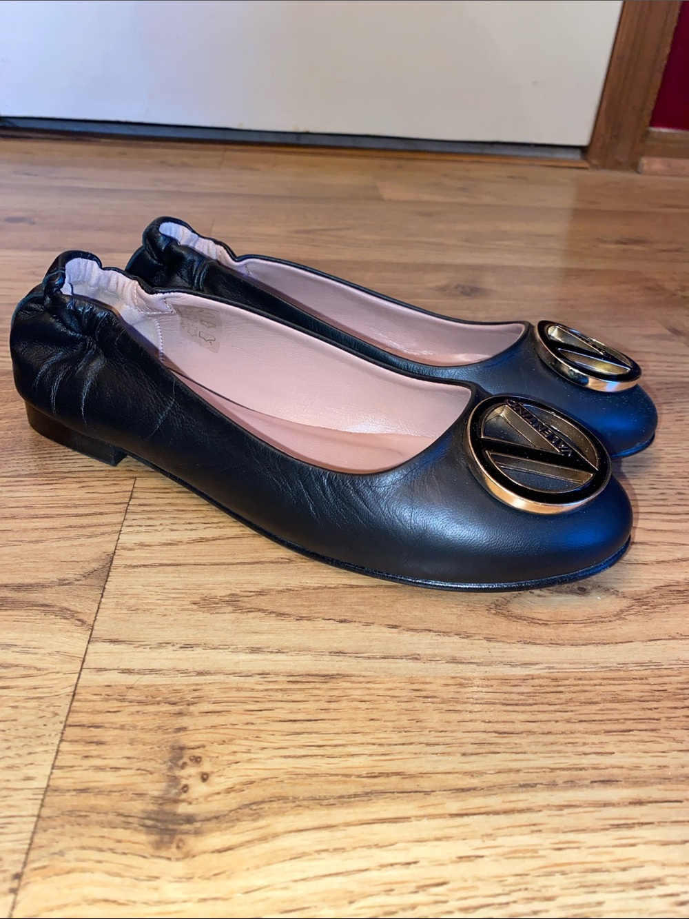 Valentino Calliope Black leather ballet flats - Picture 2 of 7